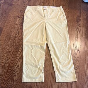 LOFT Women's Cream Cropped Pants